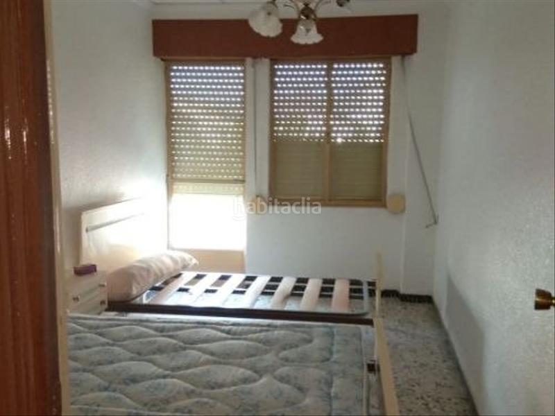Foto c8e7f64b-8e10-4f7b-bdae-477f5af8234d. Masía casa chalet pareado en venta en avenida carmen, 16, en Orihuela