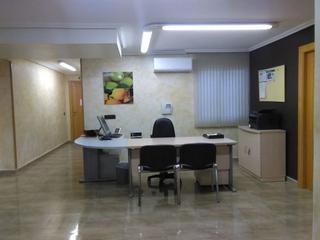 Oficina a Orihuela Ciudad. Oficina en venta en calle carmelitas, 4, orihuela