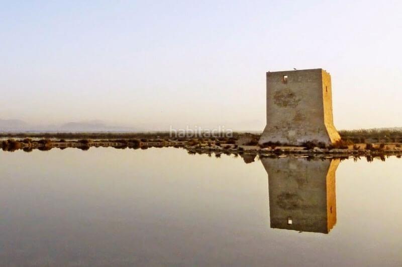 Foto 4f24ddb7-bcce-47cd-8f18-6d9d7b1d9fdc. Chalet with heating parking pool in La Marina Elche / Elx