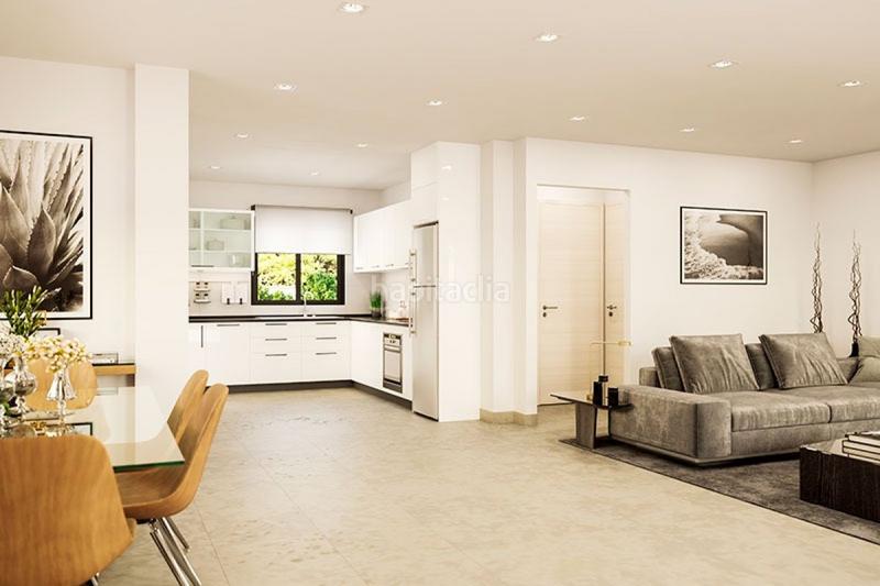 Foto d2c891fe-0889-4a0f-af20-9cd4033907f8. Chalet with heating parking pool in La Marina Elche / Elx