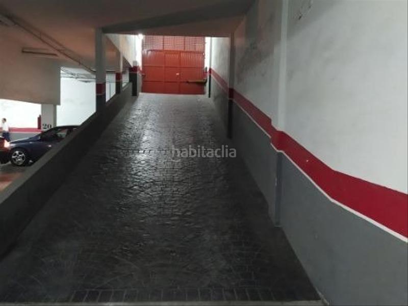 Foto 3cf83ff3-13b7-446c-a9f6-6535c4c06bdf. Autoparkplatz in Algezares Murcia