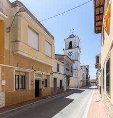 Maison à San Fulgencio. Casa de pueblo orientada a 2 calles en san fulgencio