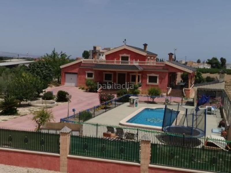 Foto 39c98fd4-8cf5-4794-b8f2-8a9325335b53. Chalet mit parking in Molins - Campanete - San Bartolomé Orihuela