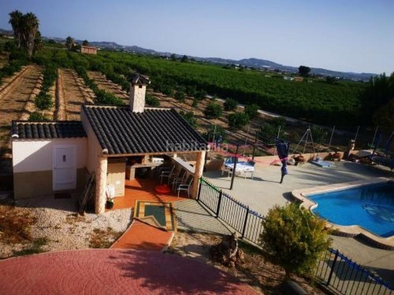 Foto a36288fb-e1bb-4e98-9925-ff4db73ea26b. Chalet mit parking in Molins - Campanete - San Bartolomé Orihuela