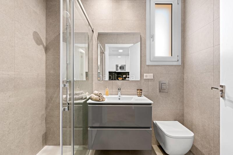 Foto 094afdd2-55fa-4388-9420-e42397c394fe. Ático apartamento con piscina en villamartín costa en Orihuela