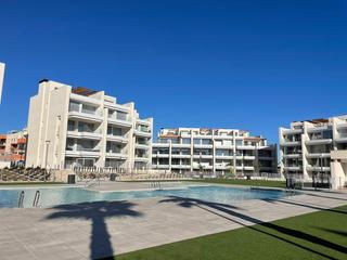 Ático en Villamartín-Las Filipinas. Apartamento con piscina en villamartín  orihuela costa