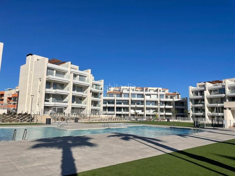 Foto 95519d16-65bf-4db0-9885-c9d27b4cd51e. Ático apartamento con piscina en villamartín costa en Orihuela