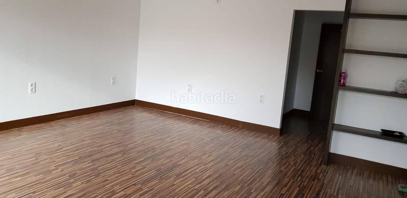 Foto bf31e3c2-377e-4f75-b4eb-993733dfbc1f. Location local commercial dans Fátima Albacete