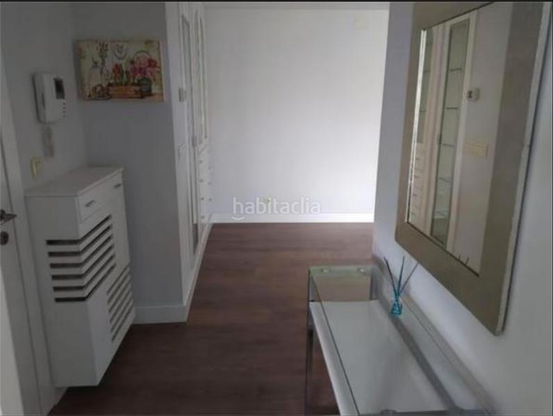 Foto bfddbbef-1fb0-407e-bab5-045ba141f73f. Appartamento con riscaldamento parcheggio in Industria Albacete