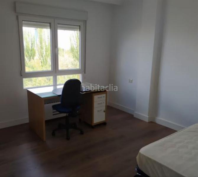 Foto e7cb9cfb-dd68-4bd9-b782-71bf73b902cd. Appartamento con riscaldamento parcheggio in Industria Albacete