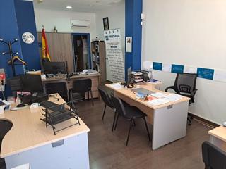 Location Local commercial  Calle juan sebastián elcano