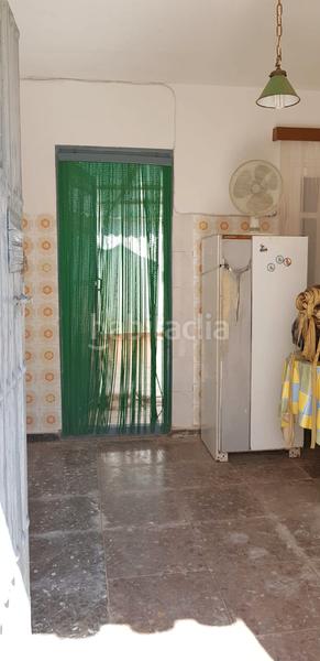 Foto 1da3c426-9eda-485d-8239-6dab32f39673. Masia amb xemeneia a Navas de Jorquera