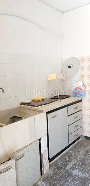 Foto c969cd2e-5495-4eb0-b576-b78e49229457. Masia amb xemeneia a Navas de Jorquera