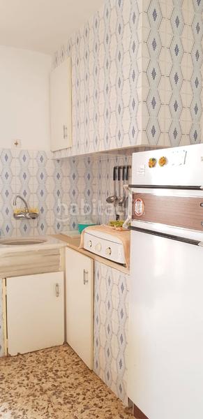 Foto d8ac562d-580c-4ae7-9d76-220f2f0b95e9. Masia amb xemeneia a Navas de Jorquera