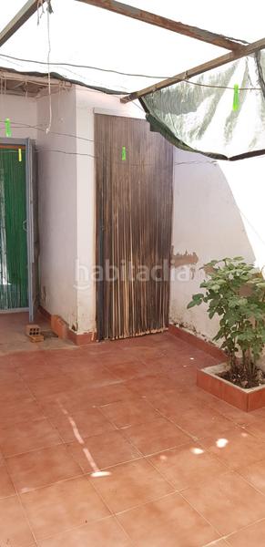 Foto f5dc769d-ba1d-49c9-98d9-263d678d0966. Masia amb xemeneia a Navas de Jorquera