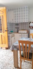 Masia a Navas de Jorquera. Luminosa,patio 20mts,5dormito, casa en pueblo cercano en venta,