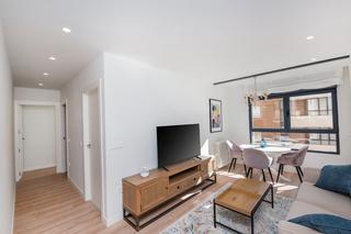 Lloguer Apartament  Plaza benjamín palencia. Apartamento reformado a estrenar