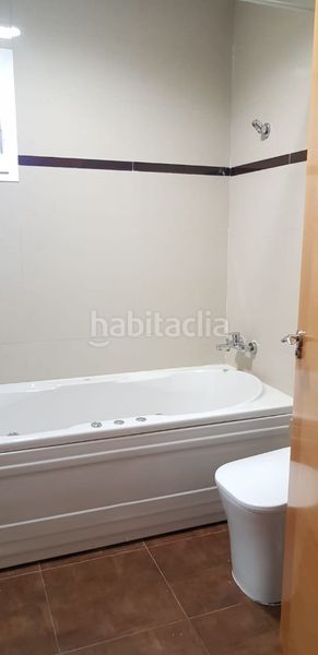 Foto 740f0eab-3e6c-46f1-8183-5a76fd915a0c. Semi detached house with fireplace heating parking in Gineta (La)