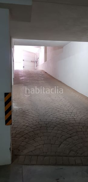 Foto ec340010-0cf7-4a54-9922-3f08b2198d3d. Semi detached house with fireplace heating parking in Gineta (La)
