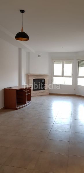 Foto f598ec6d-e90e-43f6-82a8-eefdb9dfa4f7. Semi detached house with fireplace heating parking in Gineta (La)