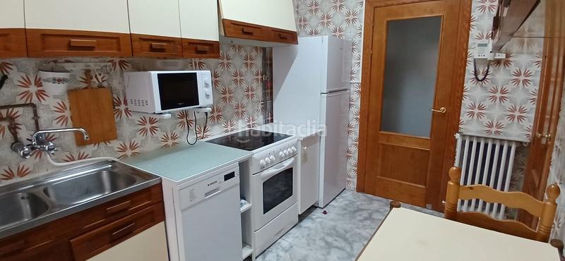 Foto 45608e8f-6c6a-426f-aed0-37fcf771d105. Alquiler piso en Centro Albacete