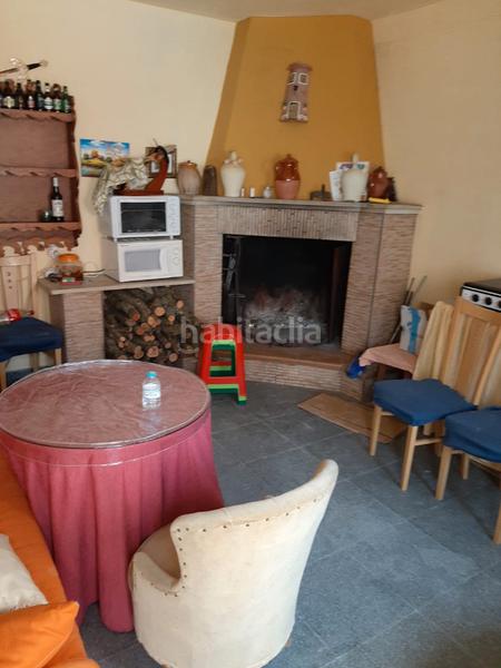 Foto e0ccee32-7d55-449e-b7ee-a80a8909a781. Casa aparellada amb calefacció aparcament a Robledo