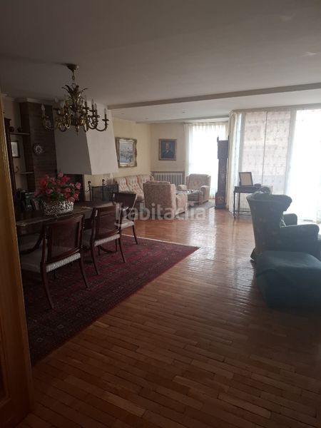 Foto 593532f7-a052-48e7-be8f-64040541e267. Pis amb calefacció aparcament a Centro Albacete