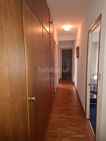 Foto b95e407b-c4a4-4fb3-aa82-1e0c2d02068c. Pis amb calefacció aparcament a Centro Albacete