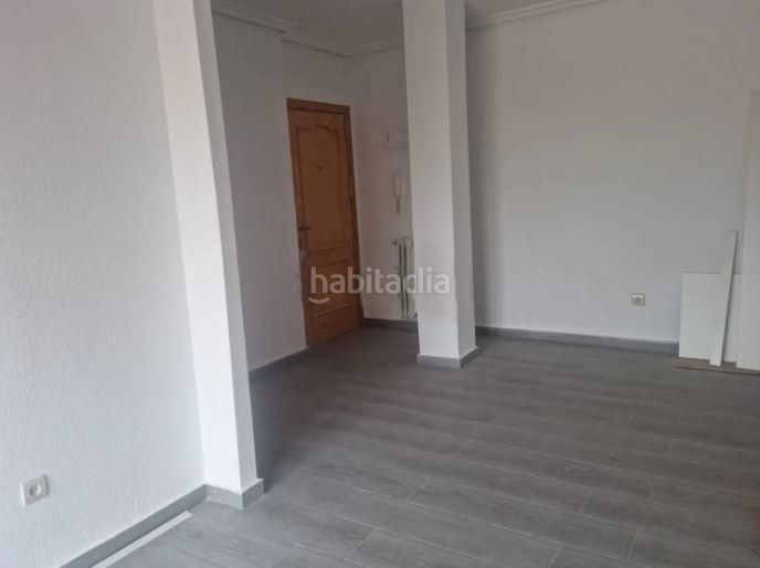 Foto 73fbfa63-81df-4c54-b29b-7c5f72a1a548. Piso en Parque Sur Albacete