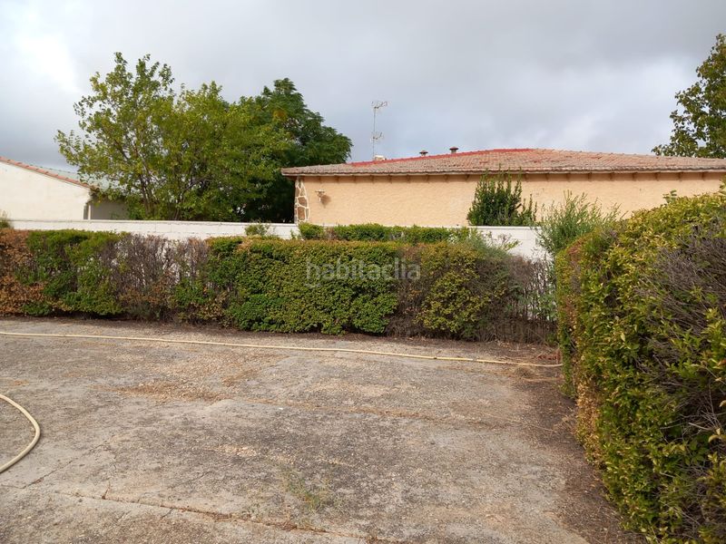 Foto b11396fb-2cc9-4e4a-948e-b4ae93b74ef4. Xalet amb xemeneia aparcament piscina a Pedanías - Extrarradio Albacete