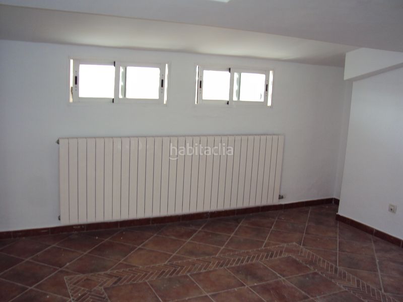 Foto 61908b66-b629-48b5-9bed-4bd9e275d403. Lloguer pis amb xemeneia calefacció a Santa Teresa - Vereda Albacete