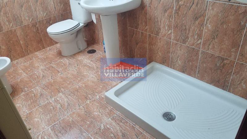 Foto 1a75e665-2158-4798-a861-802bca47c1d4. Casa con parcheggio in Coiro Cangas