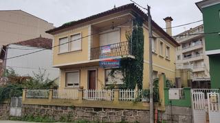 Casa en Darbo. Solar con casa para hacer un edificio. avda. de lugo
