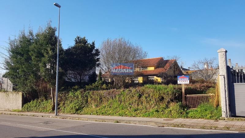 Foto d3f1cfbc-876e-4f2b-9591-a3e641ea1fcf. Terreny residencial a Coiro Cangas