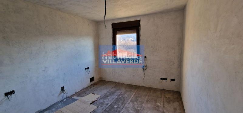 Foto 064b2525-e676-4e84-aff0-20f6b0d60b9b. Chalet avec parking dans Darbo Cangas