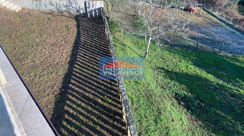 Foto 403d2c32-bf5c-43f8-ae36-27d317d64fb8. Chalet avec parking dans Darbo Cangas