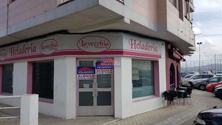 Lloguer Local Comercial a Coiro. Bajo comercial en alquiler en avenida de orense