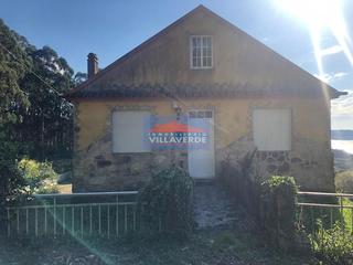 Casa a Bueu. Casa a la venta en beluso