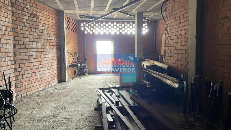 Foto e6c9206c-3d21-4cda-9f46-d37b9d2477fe. Locale commerciale in Bueu