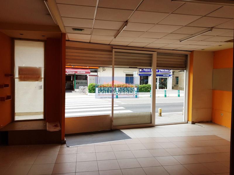 Foto 157de129-9743-4293-9352-0bd6f218f12e. Locale commerciale in Cangas pueblo Cangas