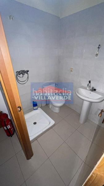 Foto be63dbea-da80-4afb-8f1d-dbdf3242a532. Locale commerciale in Cangas pueblo Cangas