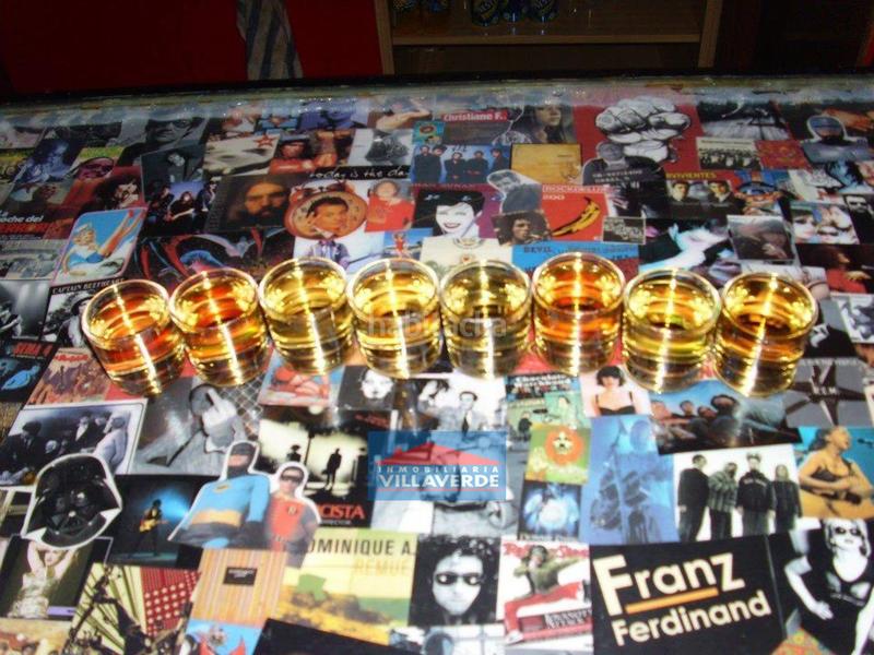 Foto 5b71dead-c9a2-423a-8789-5f1ce5387f83. Local comercial local de ocio nocturno en el centro en Cangas