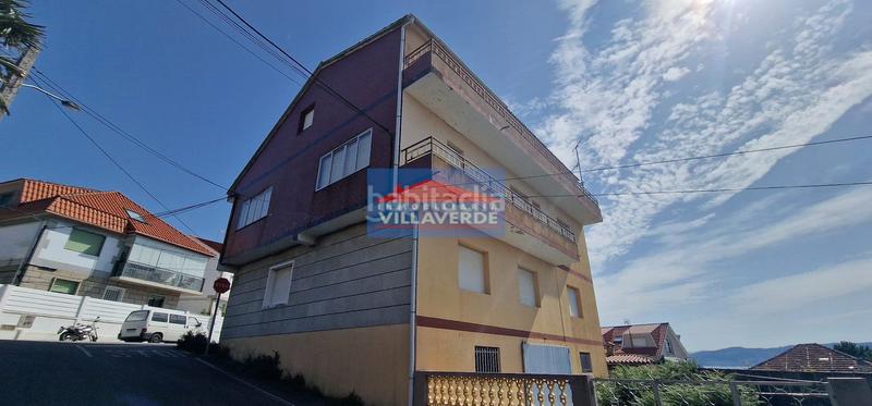 Foto 69b5bb6f-3ac5-46fc-8465-f115125f1bca. Casa amb aparcament a Darbo Cangas