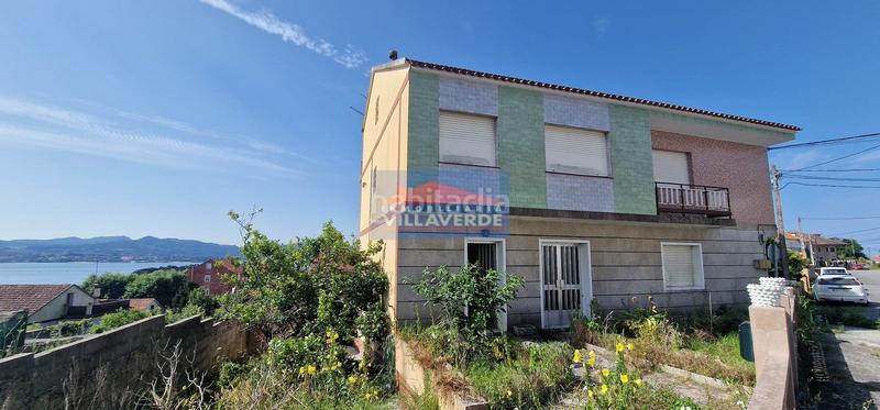 Foto 75329037-1153-475d-a0b2-7d3b8e61c63d. Casa amb aparcament a Darbo Cangas