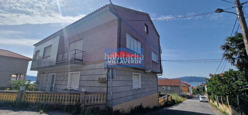 Foto ea67ab5b-d2b7-46f1-bf99-0278384bcfa6. Casa amb aparcament a Darbo Cangas