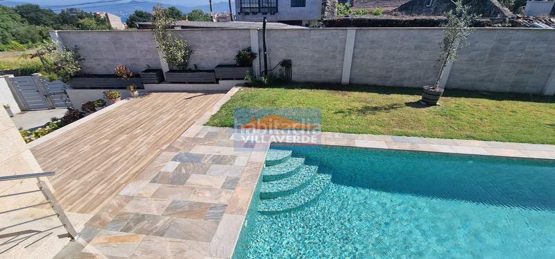 Foto 62418464-18cb-4cf9-b04f-de41d38d74c4. Casa chalet de piedra con piscina en Cangas pueblo Cangas