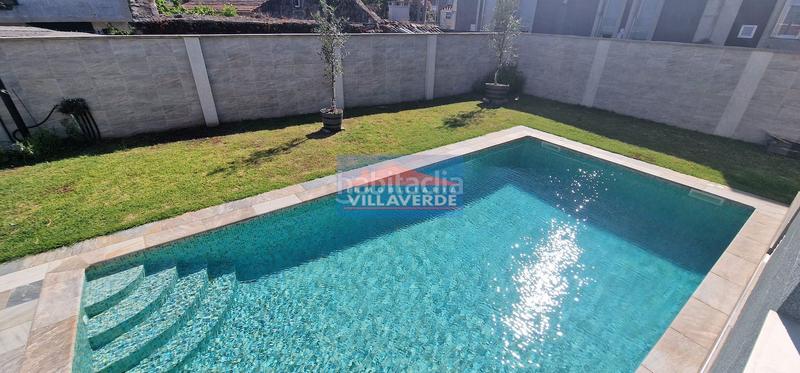 Foto 6d7e705d-265f-4fbf-aef5-1853ed57bbad. Casa chalet de piedra con piscina en Cangas pueblo Cangas