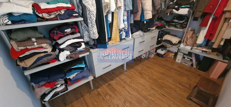 Foto 76f7e1a3-03b2-43a4-b049-19ea70ae7e20. Casa chalet de piedra con piscina en Cangas pueblo Cangas