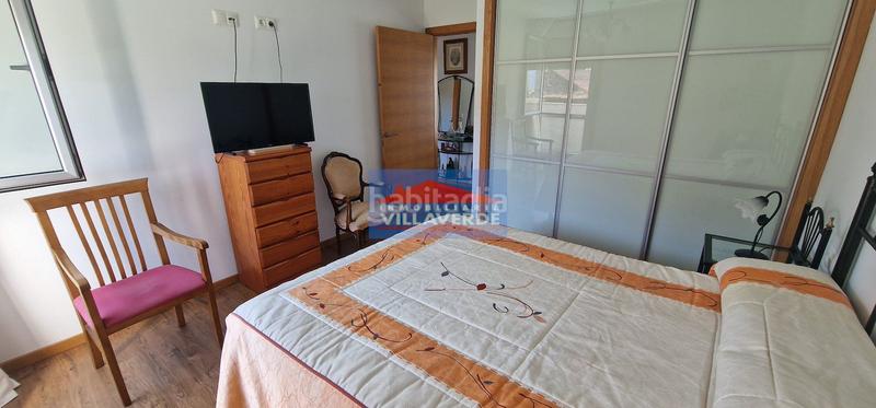 Foto 9a7a44fb-1f3e-444b-8b7d-305db83548a2. Casa chalet de piedra con piscina en Cangas pueblo Cangas