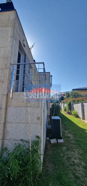 Foto ca638c93-751d-4473-922a-5feeb6042988. Casa chalet de piedra con piscina en Cangas pueblo Cangas